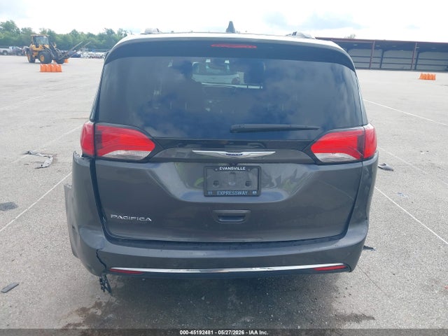 Продаж на аукціоні авто 2019 Chrysler Pacifica Touring L, vin: 2C4RC1BG8KR698302, номер лоту: 45192481