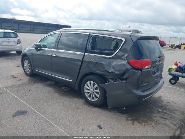 Продаж на аукціоні авто 2019 Chrysler Pacifica Touring L, vin: 2C4RC1BG8KR698302, номер лоту: 45192481