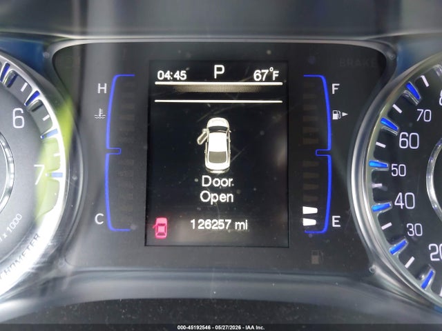 Aukcja sprzedaży 2015 Chrysler 200 Limited, vin: 1C3CCCAB6FN637206, numer aukcji: 45192546