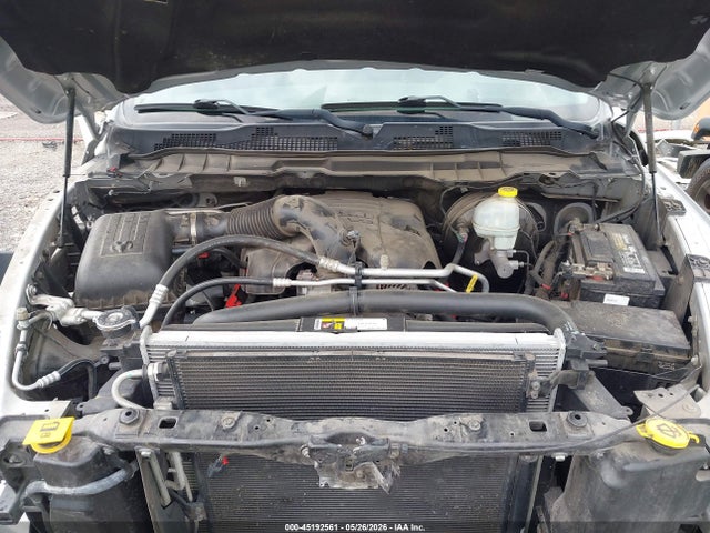 45192561 :رقم المزاد ، 1C6RR6GT1GS326587 vin ، 2016 Ram 1500 Slt مزاد بيع