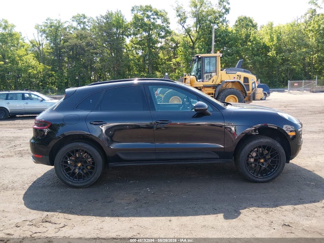 45192596 :رقم المزاد ، WP1AB2A56FLB53802 vin ، 2015 Porsche Macan S مزاد بيع