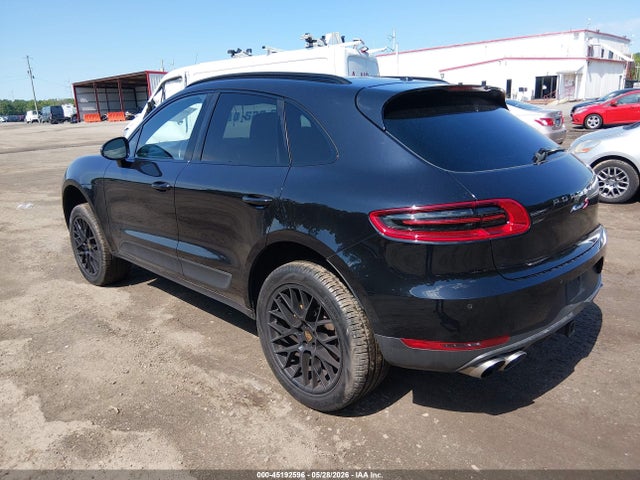45192596 :رقم المزاد ، WP1AB2A56FLB53802 vin ، 2015 Porsche Macan S مزاد بيع