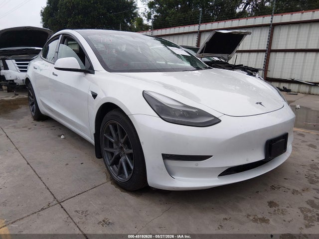 2022 Tesla Model 3 Long Range Dual Motor All-wheel Drive მანქანა იყიდება აუქციონზე, vin: 5YJ3E1EB9NF118734, აუქციონის ნომერი: 45192620