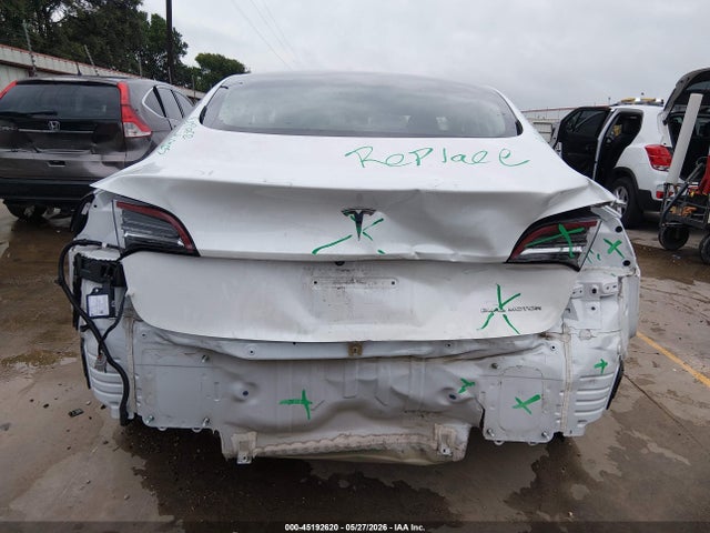 2022 Tesla Model 3 Long Range Dual Motor All-wheel Drive მანქანა იყიდება აუქციონზე, vin: 5YJ3E1EB9NF118734, აუქციონის ნომერი: 45192620