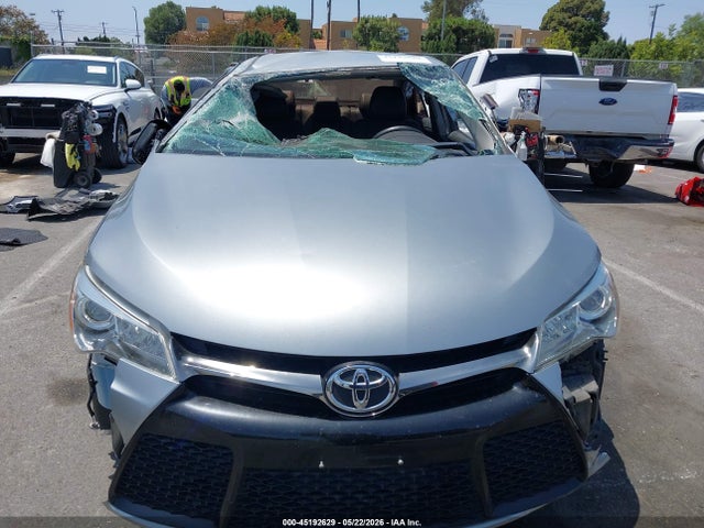 45192629 :رقم المزاد ، 4T1BF1FK0GU145446 vin ، 2016 Toyota Camry Se مزاد بيع