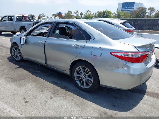 45192629 :رقم المزاد ، 4T1BF1FK0GU145446 vin ، 2016 Toyota Camry Se مزاد بيع