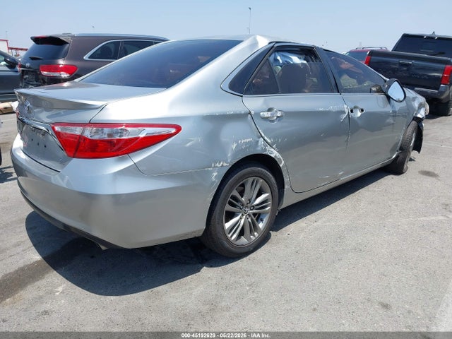 45192629 :رقم المزاد ، 4T1BF1FK0GU145446 vin ، 2016 Toyota Camry Se مزاد بيع