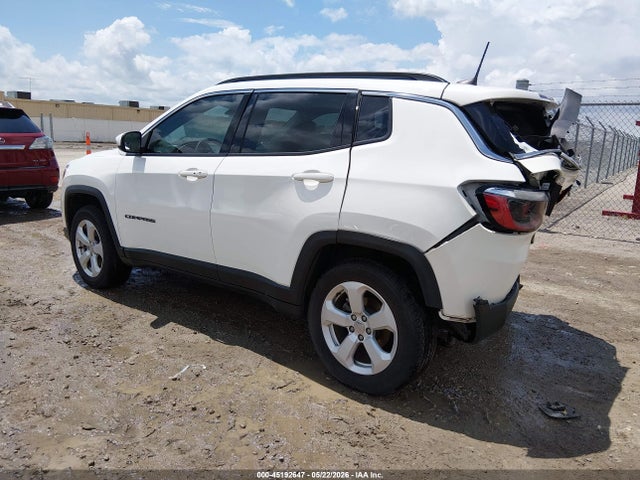 Jeep Compass Latitude 4x4 2021 3C4NJDBB9MT552338 Image 3