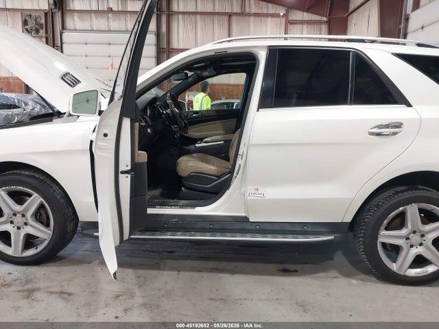 Auction sale of the 2015 Mercedes-benz Ml 400 4matic, vin: 4JGDA5GB3FA567000, lot number: 45192652