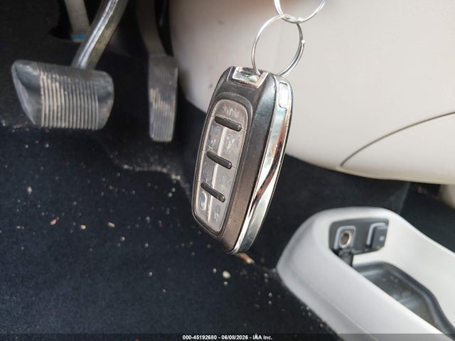 45192680 :رقم المزاد ، 2C4RC1EG9JR194545 vin ، 2018 Chrysler Pacifica Touring L Plus مزاد بيع
