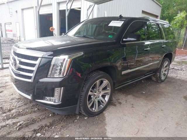 45192683 :رقم المزاد ، 1GYS4CKJ5FR309532 vin ، 2015 Cadillac Escalade Premium مزاد بيع