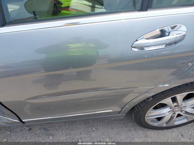45192693 :رقم المزاد ، WDDGF8AB0DR244346 vin ، 2013 Mercedes-benz C 300 Luxury 4matic مزاد بيع