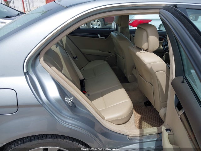 45192693 :رقم المزاد ، WDDGF8AB0DR244346 vin ، 2013 Mercedes-benz C 300 Luxury 4matic مزاد بيع