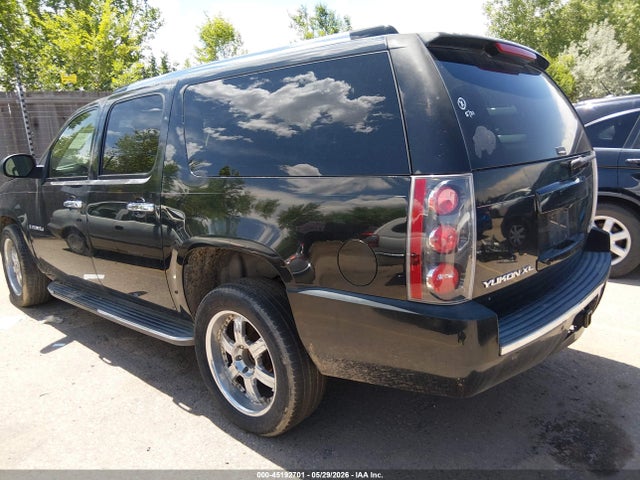2007 Gmc Yukon Xl 1500 Denali მანქანა იყიდება აუქციონზე, vin: 1GKFK66827J345754, აუქციონის ნომერი: 45192701