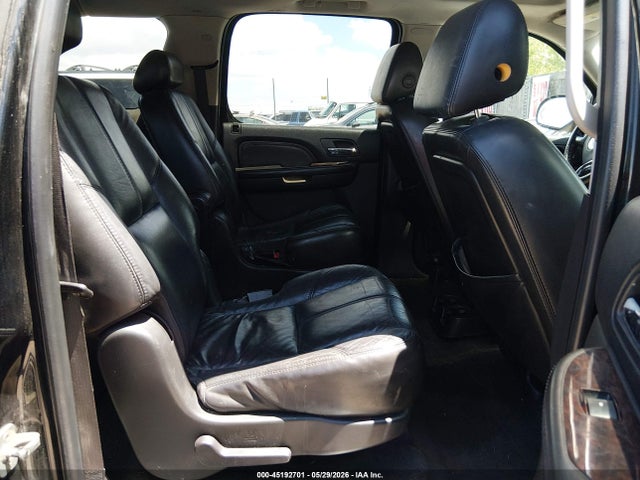 2007 Gmc Yukon Xl 1500 Denali მანქანა იყიდება აუქციონზე, vin: 1GKFK66827J345754, აუქციონის ნომერი: 45192701