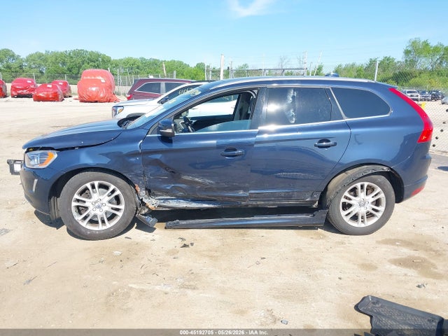 45192705 :رقم المزاد ، YV4612RK5F2755825 vin ، 2015 Volvo Xc60 T5/t5 Premier مزاد بيع