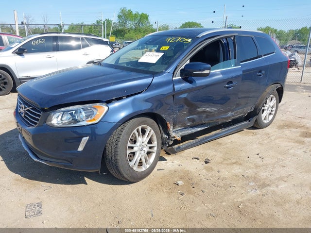 45192705 :رقم المزاد ، YV4612RK5F2755825 vin ، 2015 Volvo Xc60 T5/t5 Premier مزاد بيع