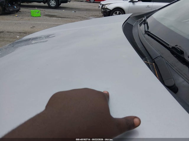 45192714 :رقم المزاد ، 2T3BFREV0JW733839 vin ، 2018 Toyota Rav4 Le مزاد بيع