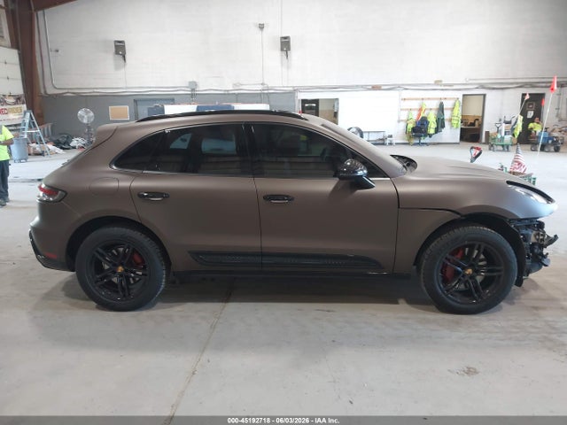 WP1AA2A57RLB05457 Porsche Macan T
