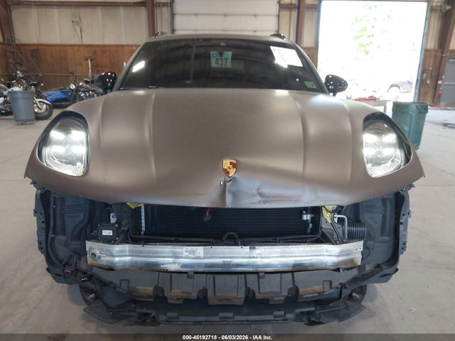 Porsche Macan T 2024 WP1AA2A57RLB05457 Image 6