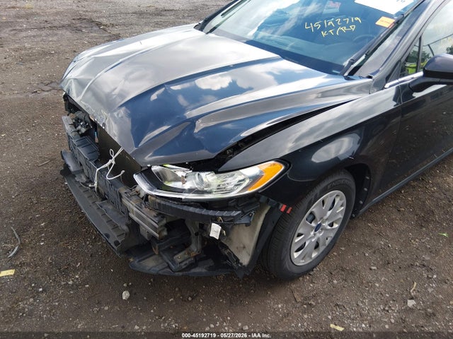 2013 Ford Fusion S მანქანა იყიდება აუქციონზე, vin: 3FA6P0G71DR120541, აუქციონის ნომერი: 45192719