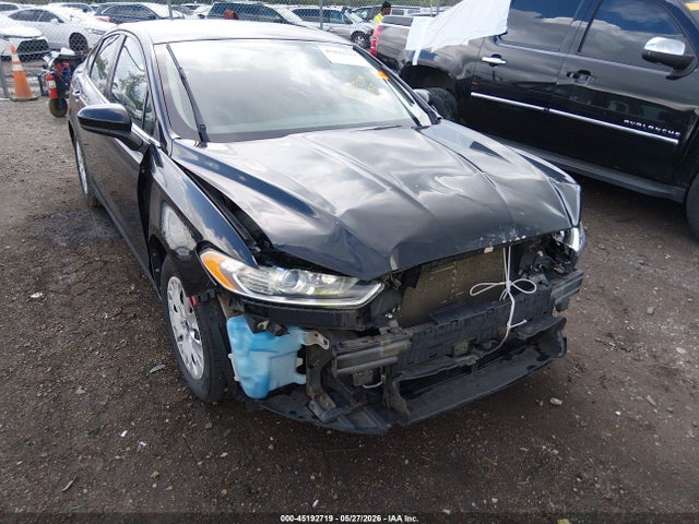 2013 Ford Fusion S მანქანა იყიდება აუქციონზე, vin: 3FA6P0G71DR120541, აუქციონის ნომერი: 45192719