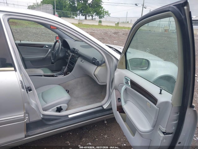 Aukcja sprzedaży 2003 Mercedes-benz C 240, vin: WDBRF81J13F432057, numer aukcji: 45192826