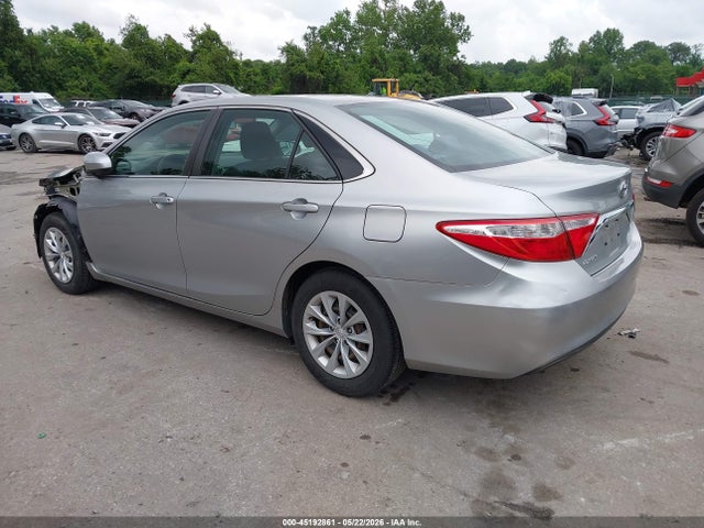 Продажа на аукционе авто 2016 Toyota Camry Le, vin: 4T4BF1FK9GR519641, номер лота: 45192861