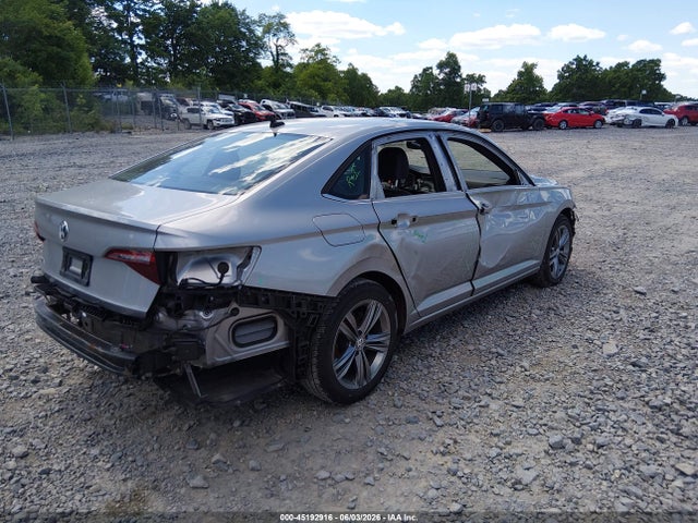 2020 Volkswagen Jetta 1.4t R-line/1.4t S/1.4t Se მანქანა იყიდება აუქციონზე, vin: 3VWCB7BU9LM053133, აუქციონის ნომერი: 45192916
