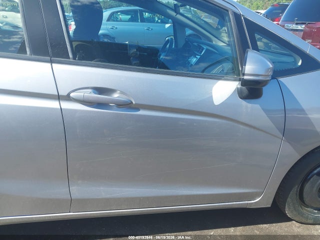 JHMGK5H50HS009799 Honda FIT LX