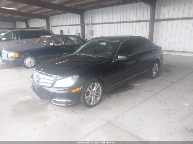 Продажа на аукционе авто 2013 Mercedes-benz C 300 4matic, vin: WDDGF8AB0DR262121, номер лота: 45192972