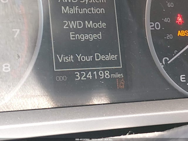 Toyota RAV4 LE 2017 2T3BFREV4HW664955 Image 15