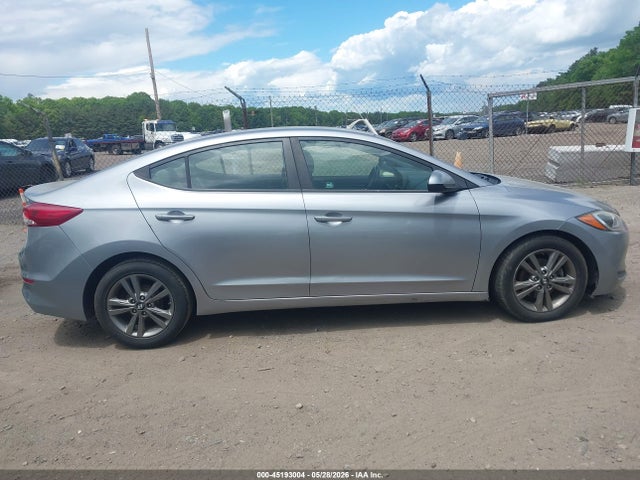 2017 Hyundai Elantra Se მანქანა იყიდება აუქციონზე, vin: 5NPD84LF2HH009167, აუქციონის ნომერი: 45193004