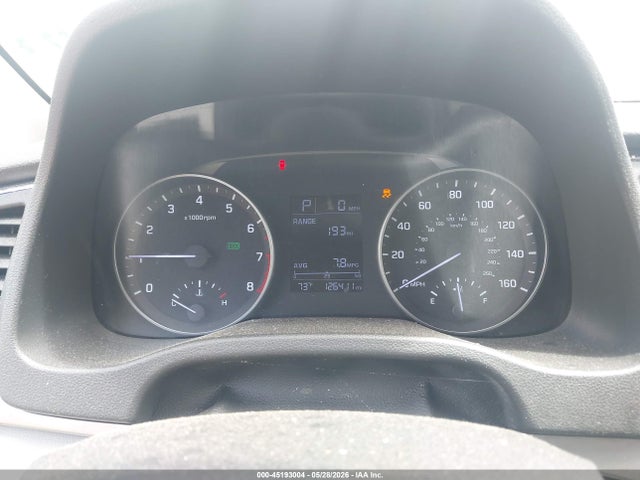 2017 Hyundai Elantra Se მანქანა იყიდება აუქციონზე, vin: 5NPD84LF2HH009167, აუქციონის ნომერი: 45193004