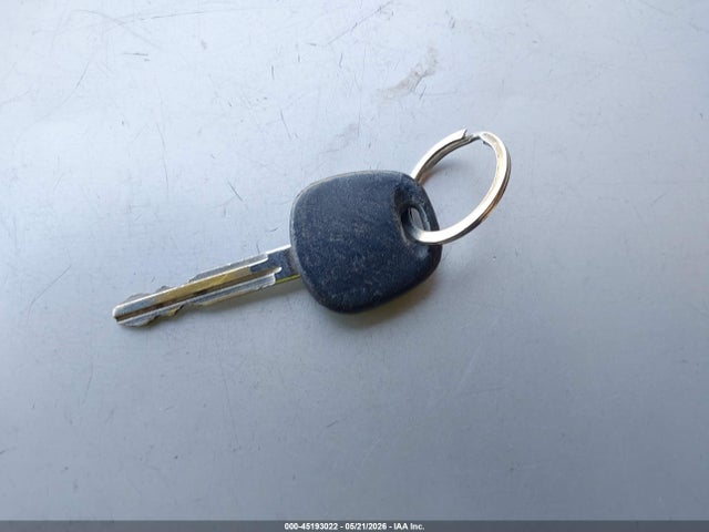 Продажа на аукционе авто 2005 Toyota Matrix Xr, vin: 2T1KR32E25C347691, номер лота: 45193022