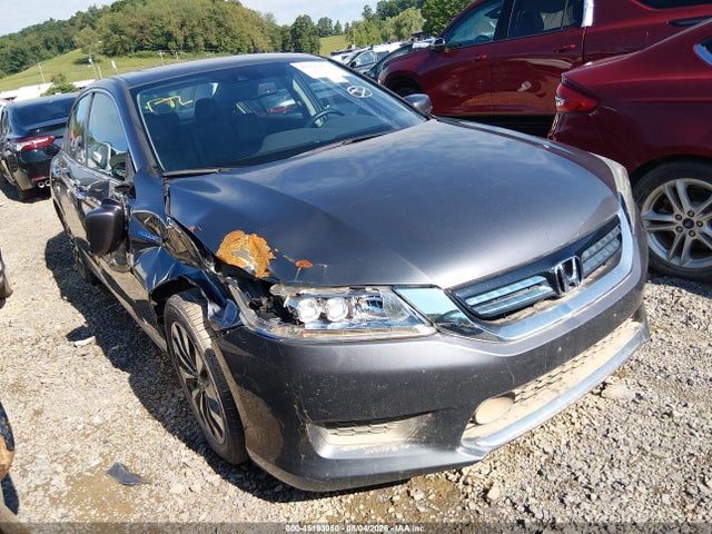 2015 Honda Accord Hybrid Touring მანქანა იყიდება აუქციონზე, vin: 1HGCR6F74FA011422, აუქციონის ნომერი: 45193050