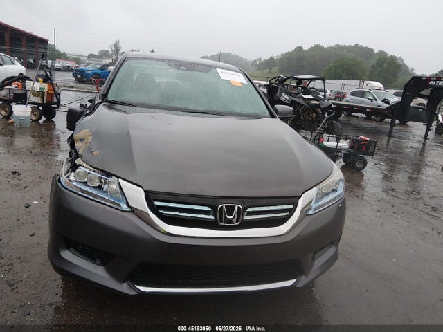 2015 Honda Accord Hybrid Touring მანქანა იყიდება აუქციონზე, vin: 1HGCR6F74FA011422, აუქციონის ნომერი: 45193050