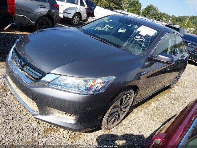 2015 Honda Accord Hybrid Touring მანქანა იყიდება აუქციონზე, vin: 1HGCR6F74FA011422, აუქციონის ნომერი: 45193050