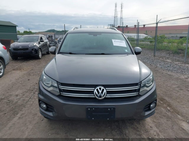 Продажа на аукционе авто 2016 Volkswagen Tiguan Se, vin: WVGBV7AX0GW583266, номер лота: 45193061