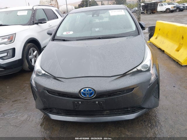 JTDKBRFU0H3027775 Toyota Prius Two