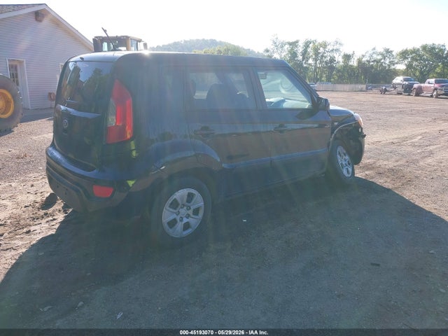 45193070 :رقم المزاد ، KNDJT2A51D7503986 vin ، 2013 Kia Soul مزاد بيع