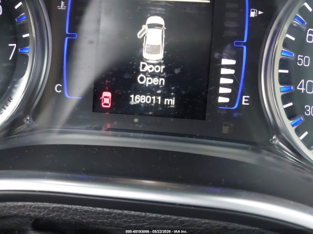 45193086 :رقم المزاد ، 1C3CCCAB3GN130300 vin ، 2016 Chrysler 200 Limited مزاد بيع