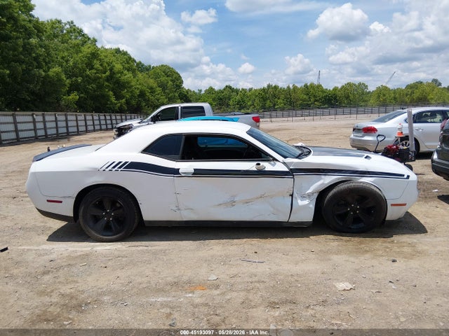 2015 Dodge Challenger Sxt მანქანა იყიდება აუქციონზე, vin: 2C3CDZAG6FH821128, აუქციონის ნომერი: 45193097