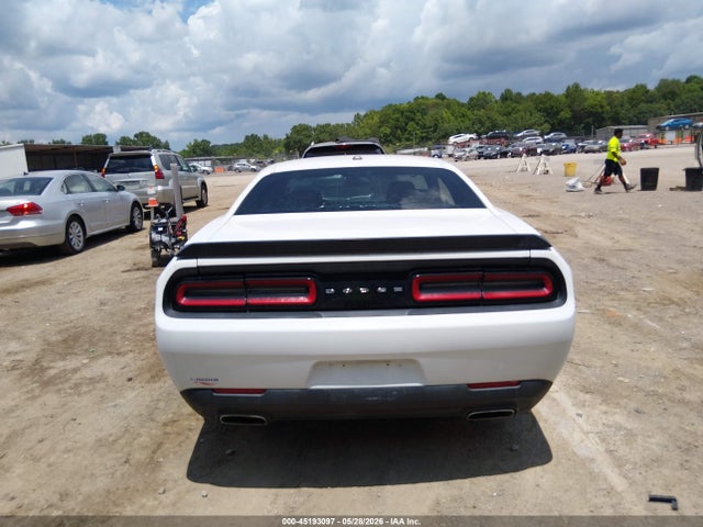 2015 Dodge Challenger Sxt მანქანა იყიდება აუქციონზე, vin: 2C3CDZAG6FH821128, აუქციონის ნომერი: 45193097