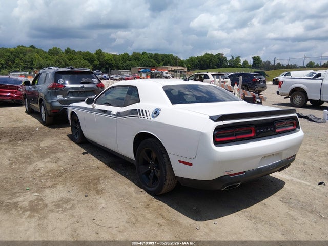 2015 Dodge Challenger Sxt მანქანა იყიდება აუქციონზე, vin: 2C3CDZAG6FH821128, აუქციონის ნომერი: 45193097