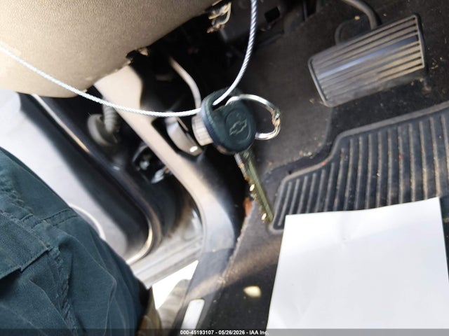 45193107 :رقم المزاد ، 1GNUKCE07AR108089 vin ، 2010 Chevrolet Tahoe Ltz مزاد بيع