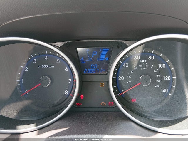 KM8JTCAFXFU040776 Hyundai TUCSON GLS