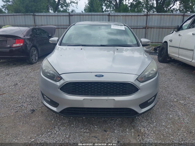 45193207 :رقم المزاد ، 1FADP3F27GL318834 vin ، 2016 Ford Focus Se مزاد بيع