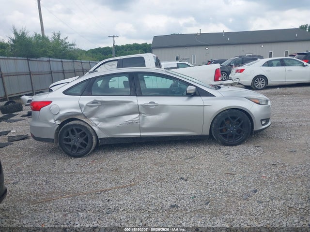 45193207 :رقم المزاد ، 1FADP3F27GL318834 vin ، 2016 Ford Focus Se مزاد بيع