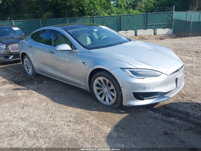 2017 Tesla Model S 100d/60d/75d/90d/p100d მანქანა იყიდება აუქციონზე, vin: 5YJSA1E29HF232969, აუქციონის ნომერი: 45193223